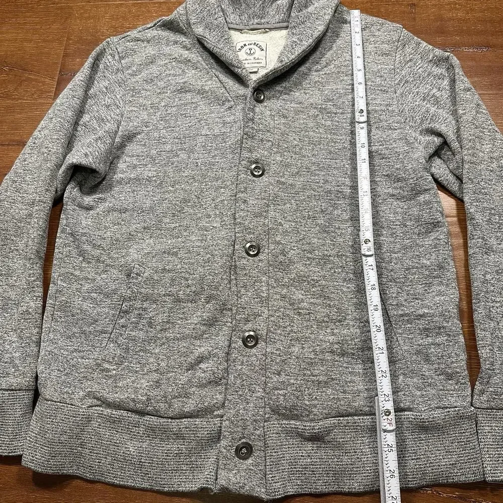Iron and Resin Handmade Cardigan Sweater Mens L Gray Shawl Retro Preppy USA